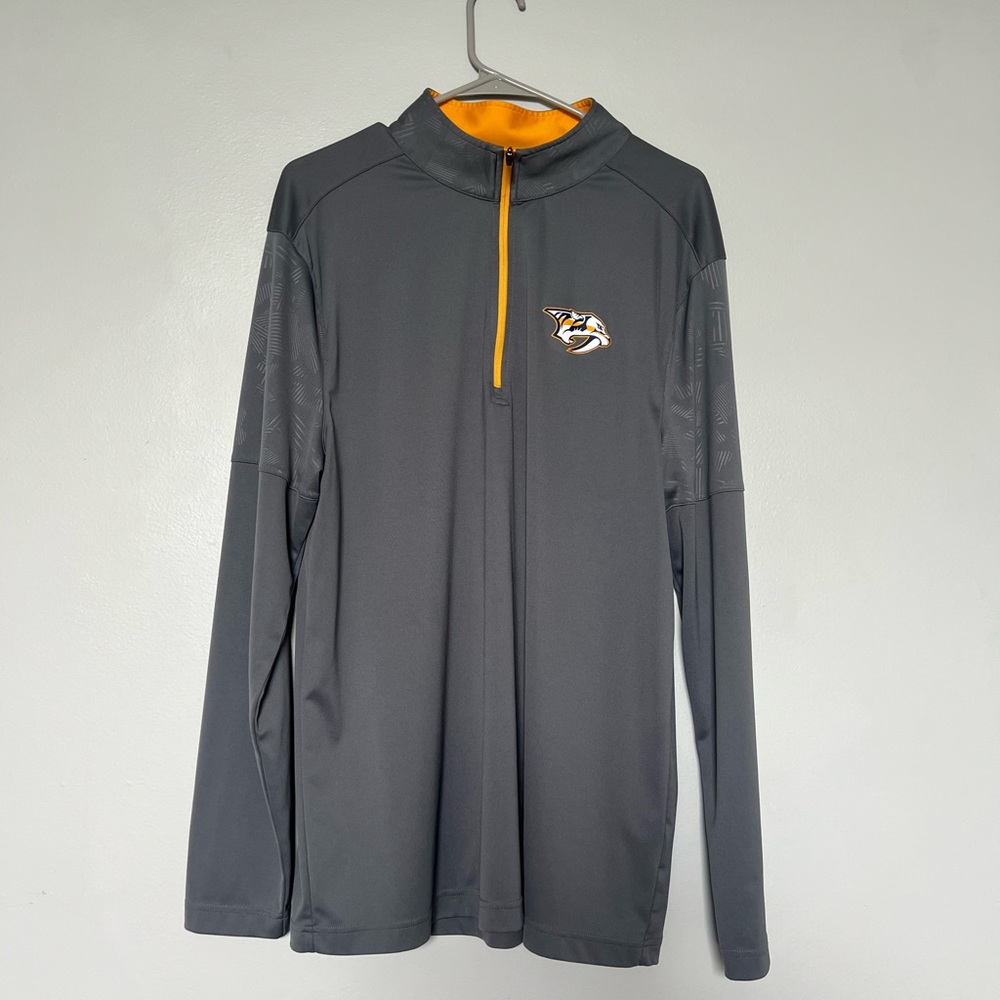 NHL Nashville Predators 1/4 Zip Pullover Men's XL
